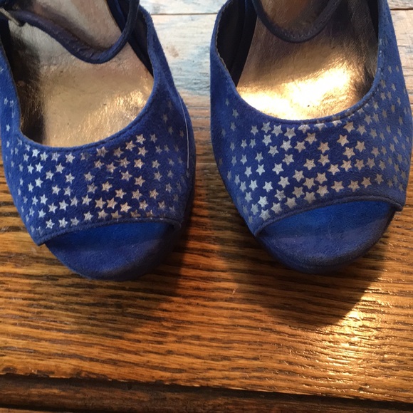 Sold - Picture 4 of 7